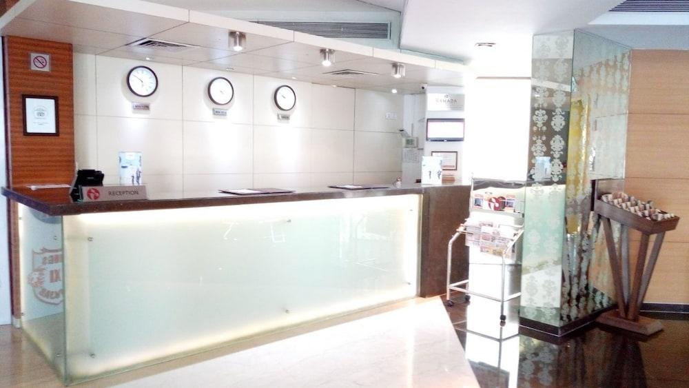 Ramada By Wyndham Navi Mumbai Otel Dış mekan fotoğraf