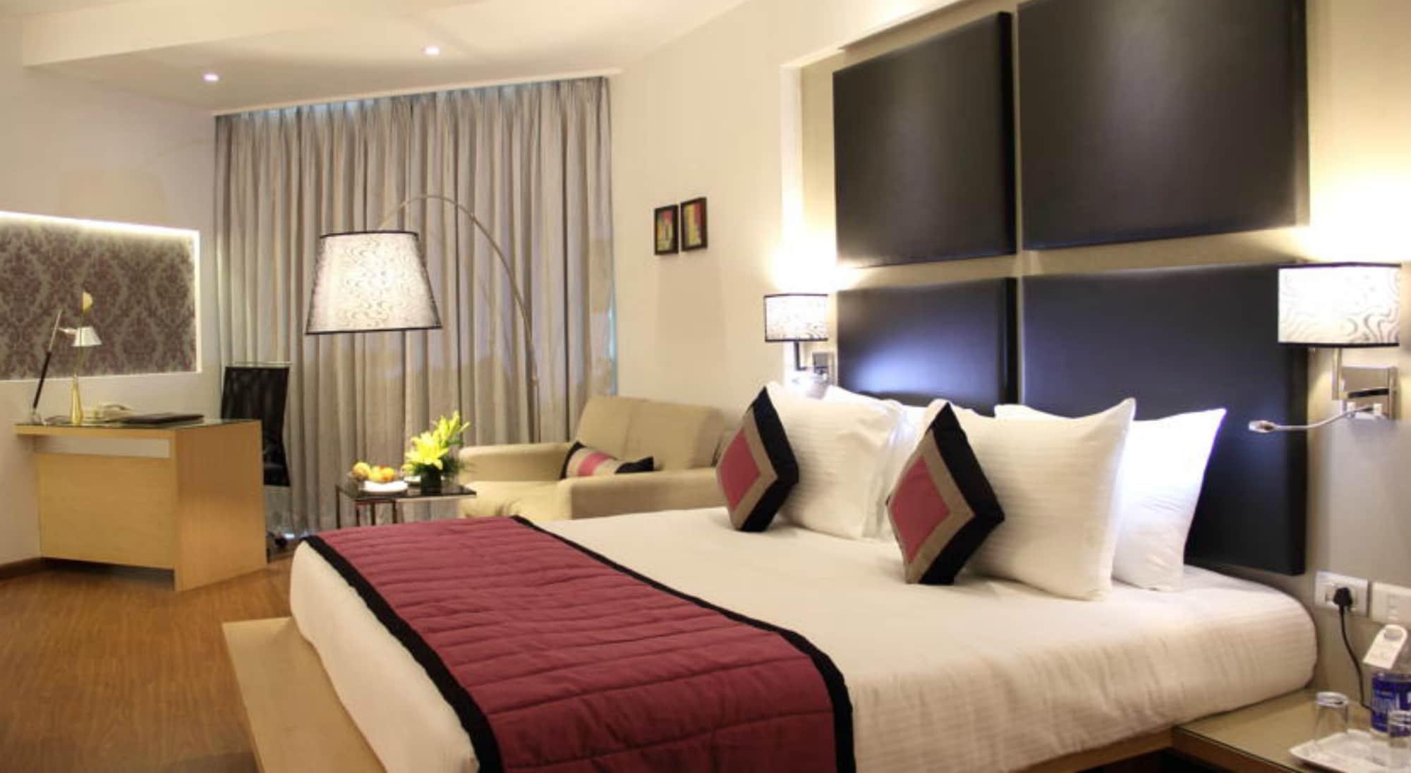 Ramada By Wyndham Navi Mumbai Otel Dış mekan fotoğraf