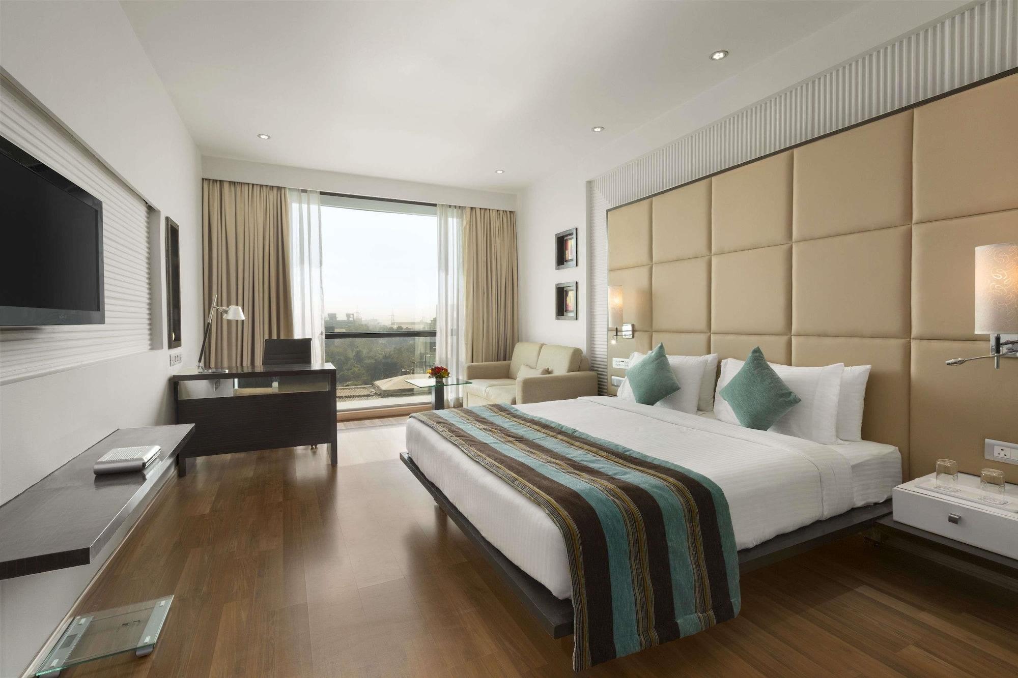 Ramada By Wyndham Navi Mumbai Otel Dış mekan fotoğraf
