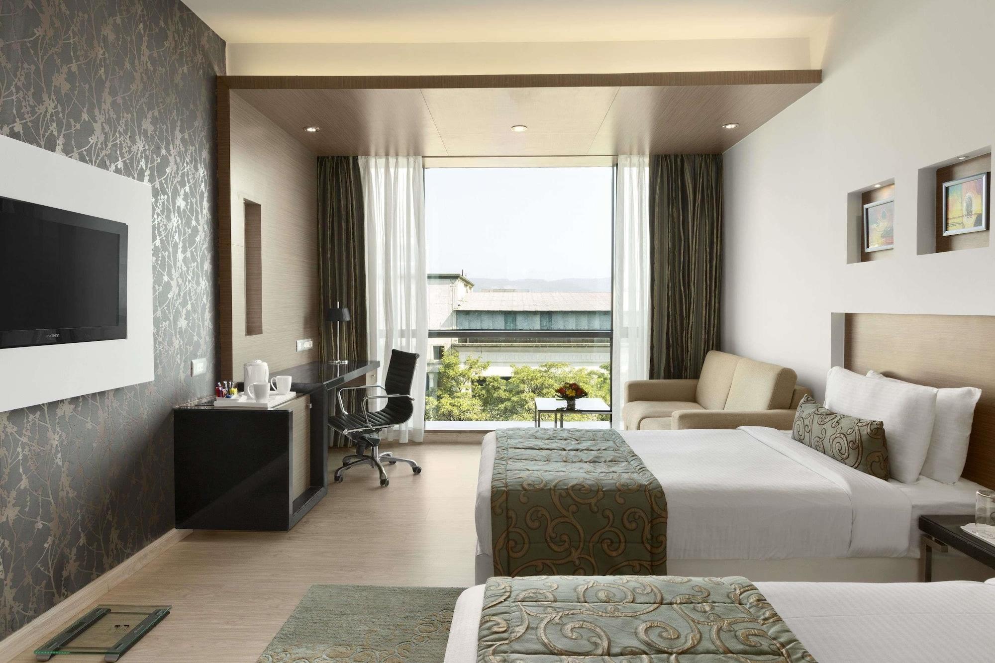 Ramada By Wyndham Navi Mumbai Otel Dış mekan fotoğraf