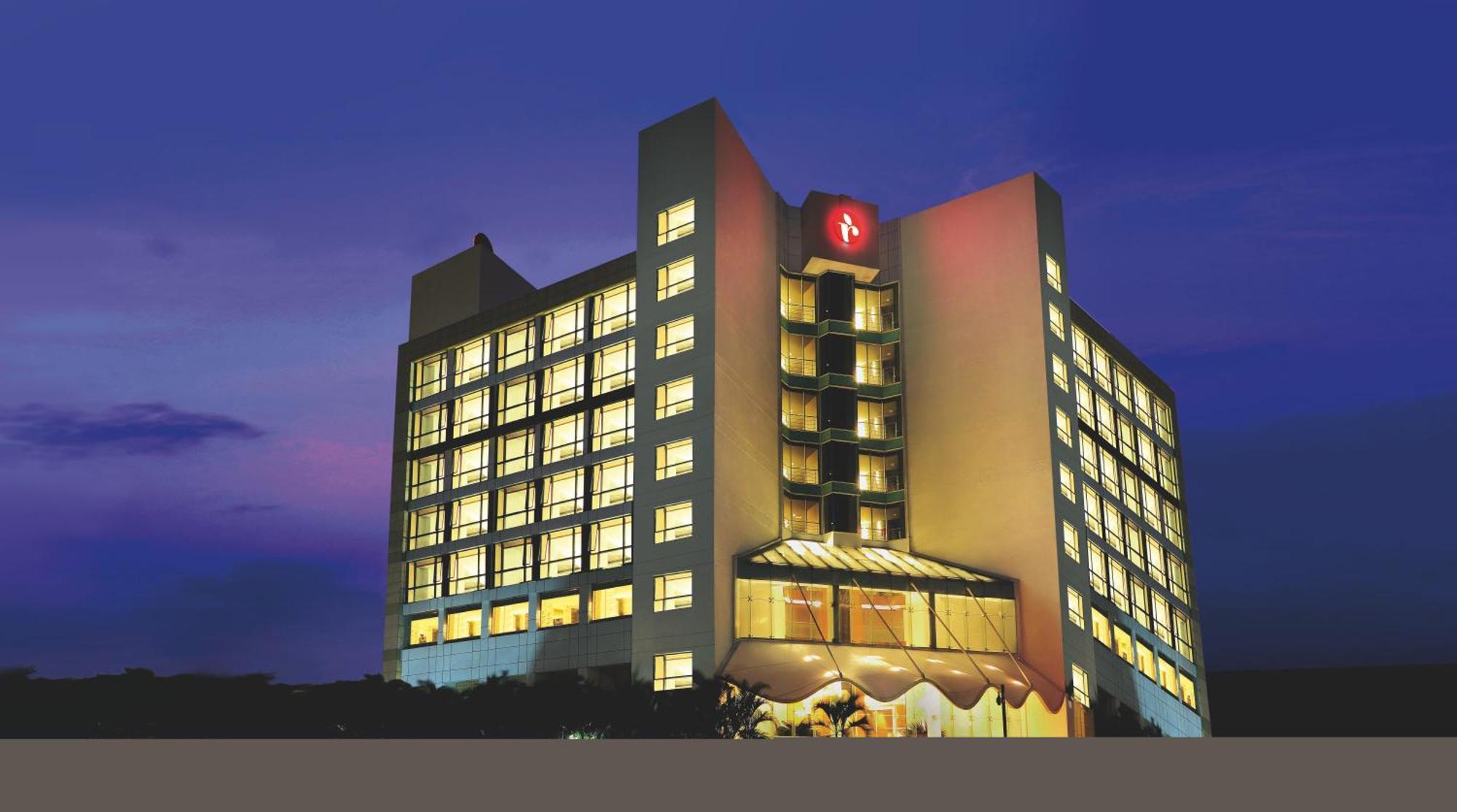 Ramada By Wyndham Navi Mumbai Otel Dış mekan fotoğraf