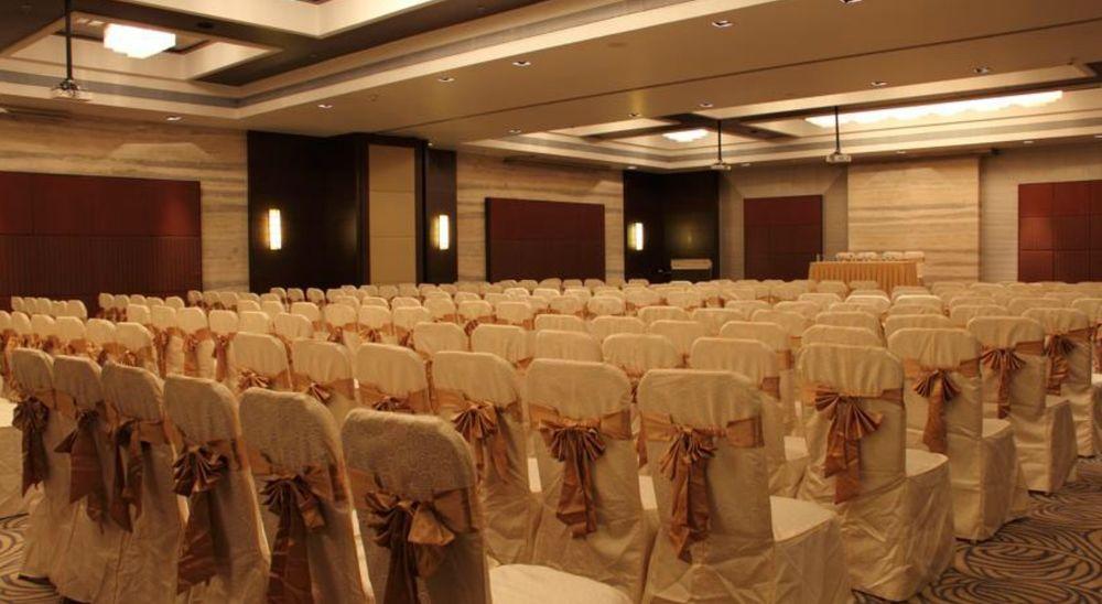 Ramada By Wyndham Navi Mumbai Otel Dış mekan fotoğraf