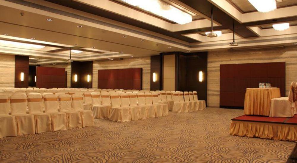 Ramada By Wyndham Navi Mumbai Otel Dış mekan fotoğraf