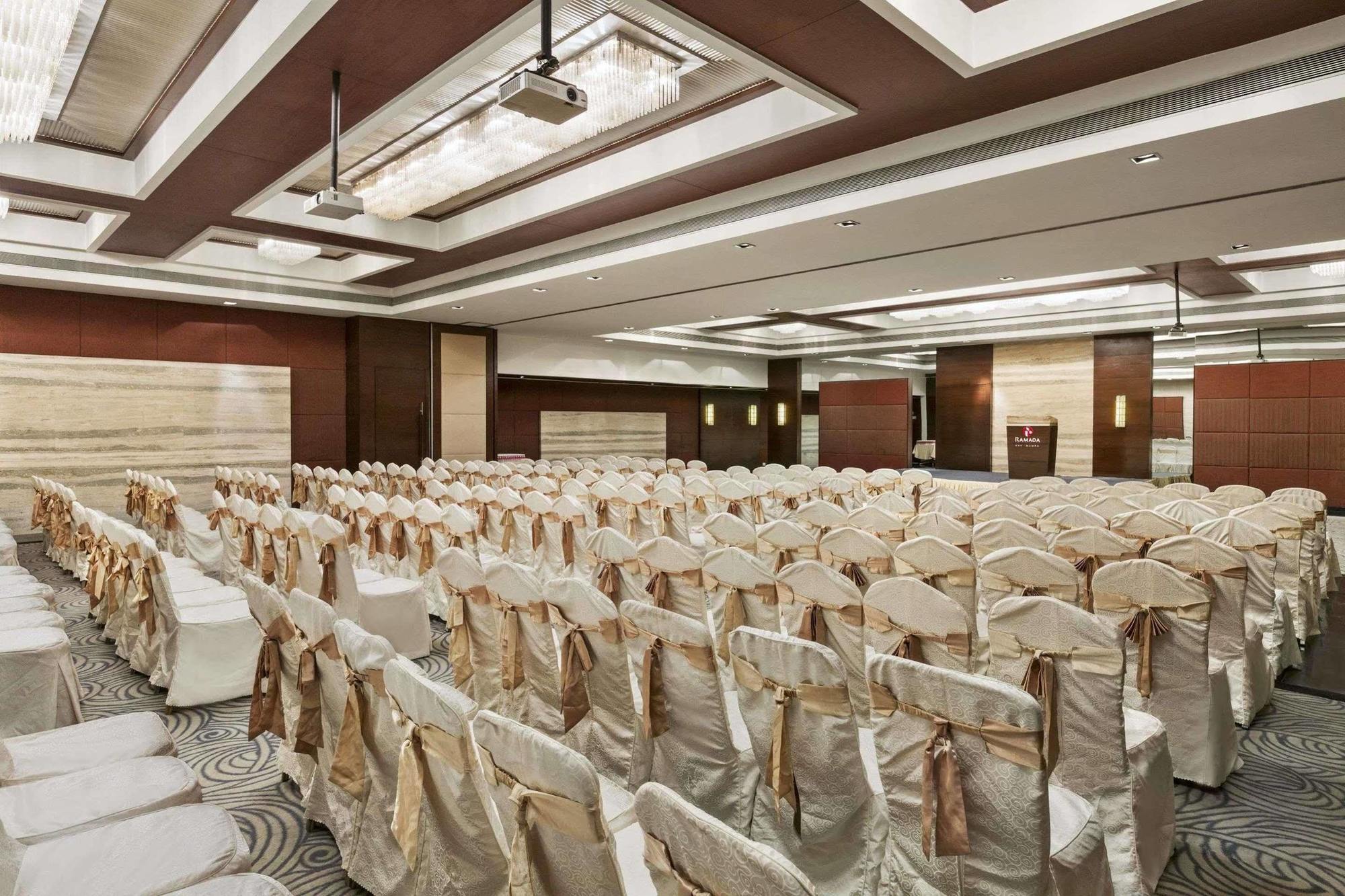 Ramada By Wyndham Navi Mumbai Otel Dış mekan fotoğraf