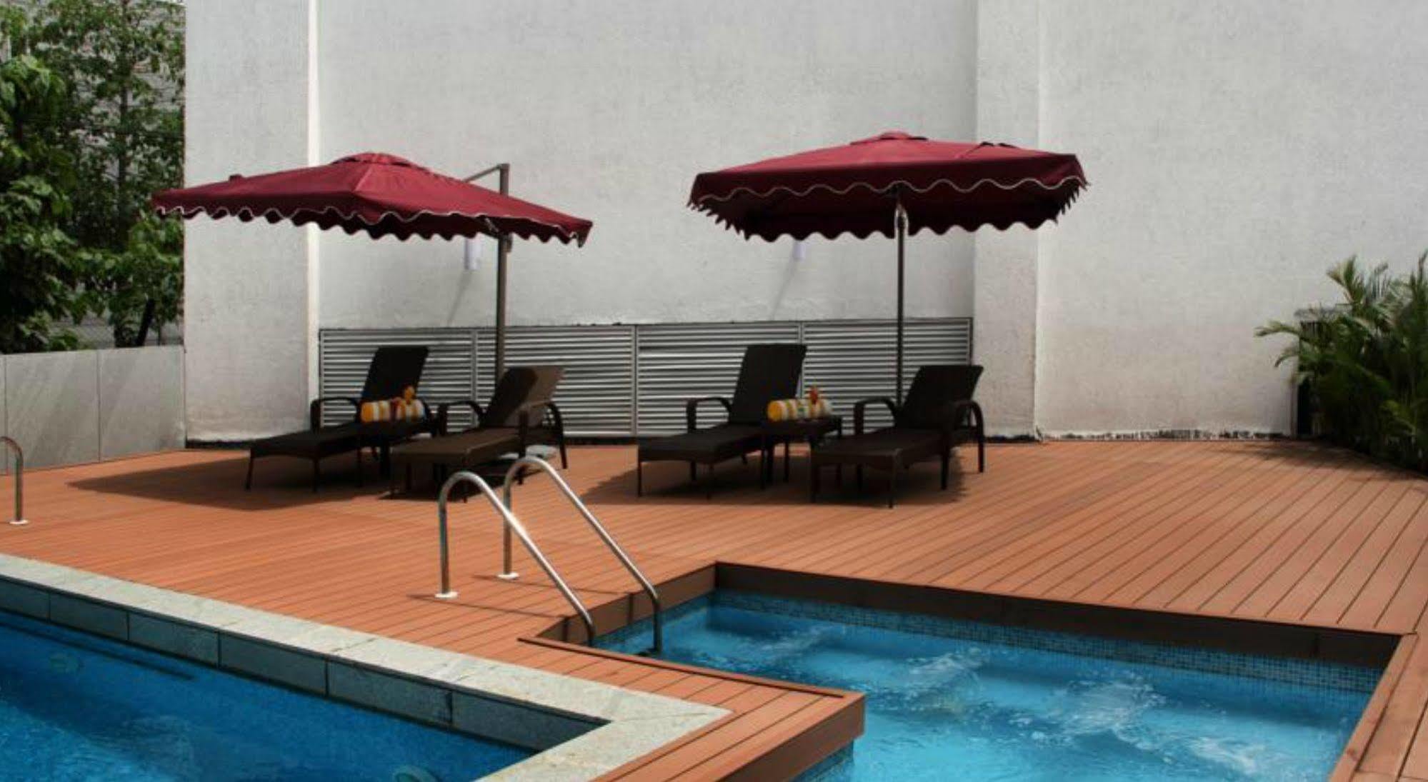 Ramada By Wyndham Navi Mumbai Otel Dış mekan fotoğraf